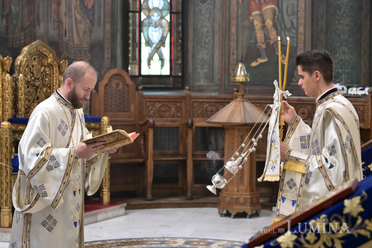 Praznicul Adormirii Maicii Domnului la Catedrala Patriarhală 370915