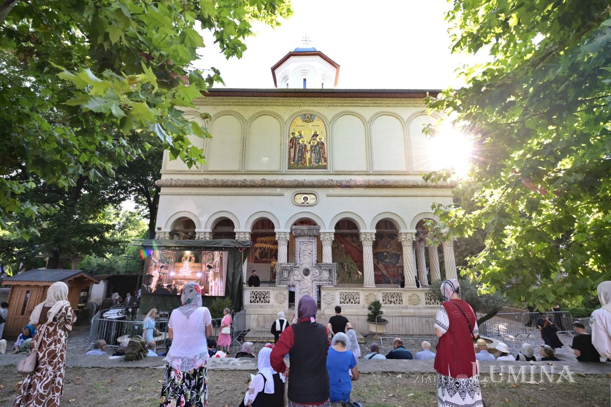 Proclamarea locală a canonizării Sfintei Doamne Maria Brâncoveanu 371100
