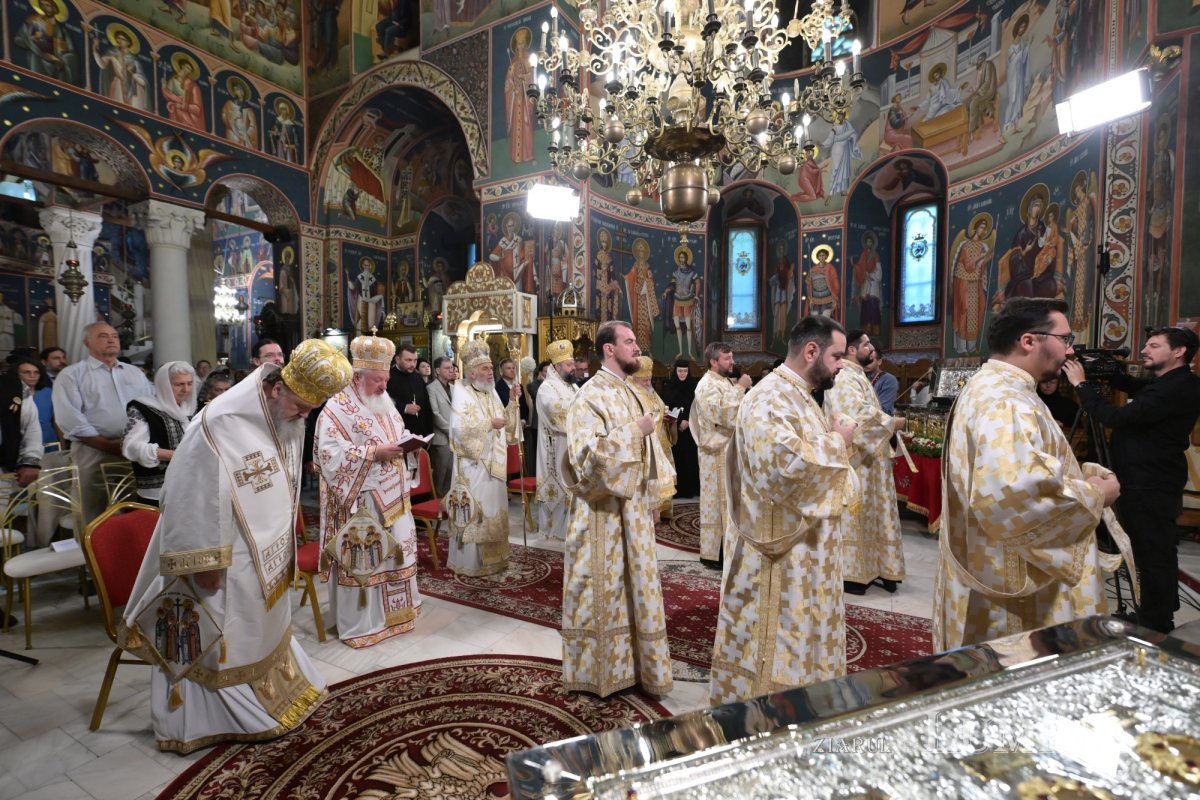 Proclamarea locală a canonizării Sfintei Doamne Maria Brâncoveanu 371112