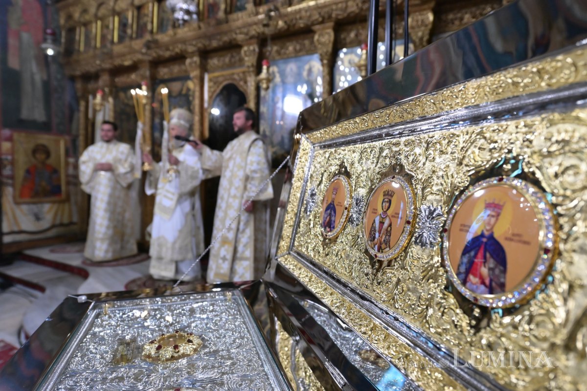 Proclamarea locală a canonizării Sfintei Doamne Maria Brâncoveanu 371117