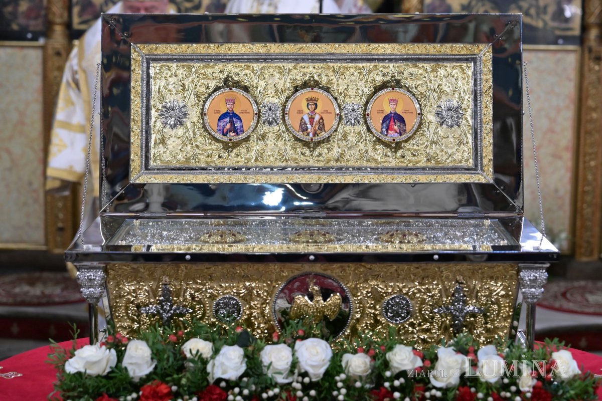 Proclamarea locală a canonizării Sfintei Doamne Maria Brâncoveanu 371127