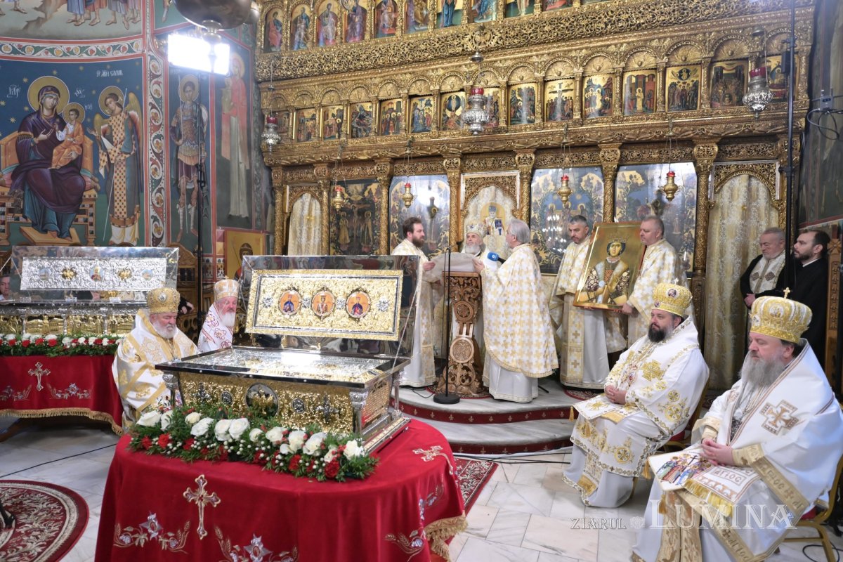Proclamarea locală a canonizării Sfintei Doamne Maria Brâncoveanu 371131