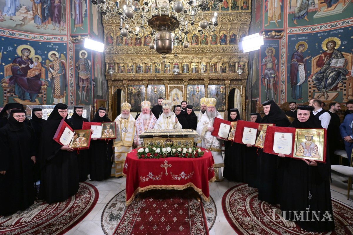 Proclamarea locală a canonizării Sfintei Doamne Maria Brâncoveanu 371148