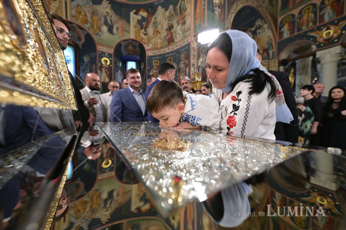Proclamarea locală a canonizării Sfintei Doamne Maria Brâncoveanu 371154