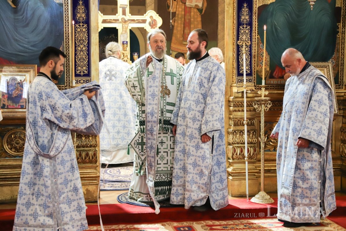 Duminica a 12‑a după Rusalii la Catedrala Mitropolitană din Sibiu 371760