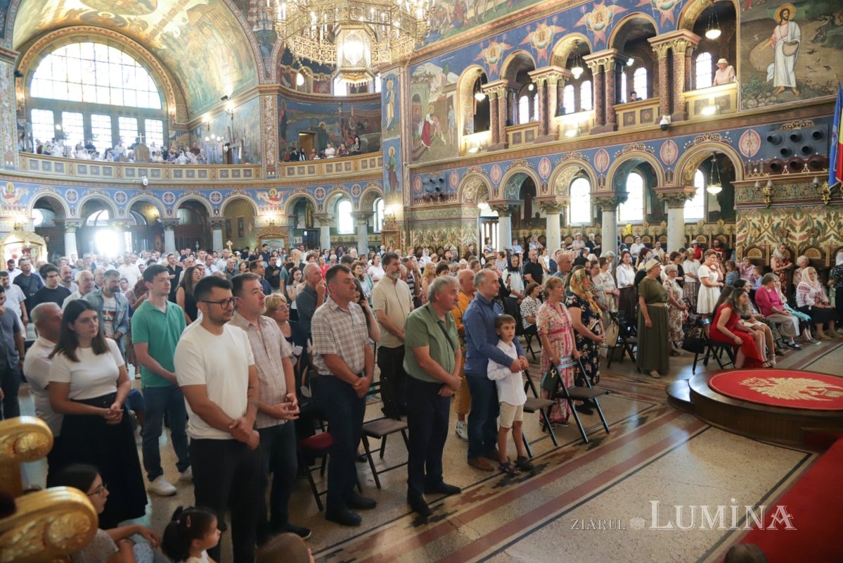 Duminica a 12‑a după Rusalii la Catedrala Mitropolitană din Sibiu 371761