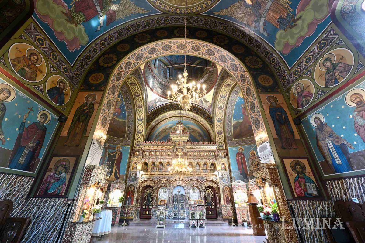 Sclipirile Luminii: Biserica „Sfântul Proroc Ioan Botezătorul”-Chitila, Ilfov 372035