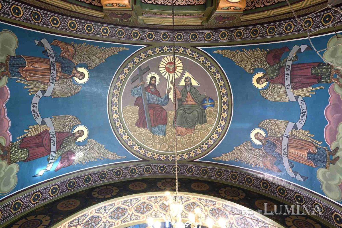 Sclipirile Luminii: Biserica „Sfântul Proroc Ioan Botezătorul”-Chitila, Ilfov 372036