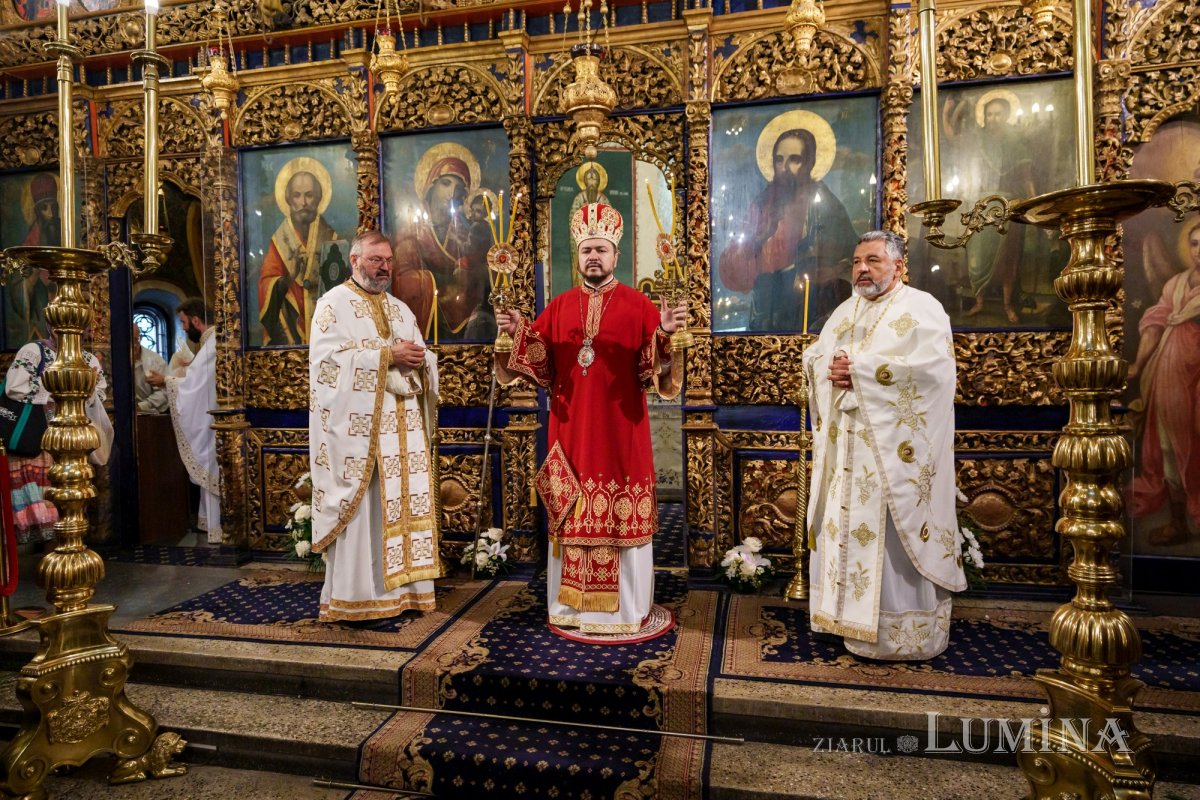 Hram și aniversare la Biserica „Sfântul Ioan”‑Piață din București 372150