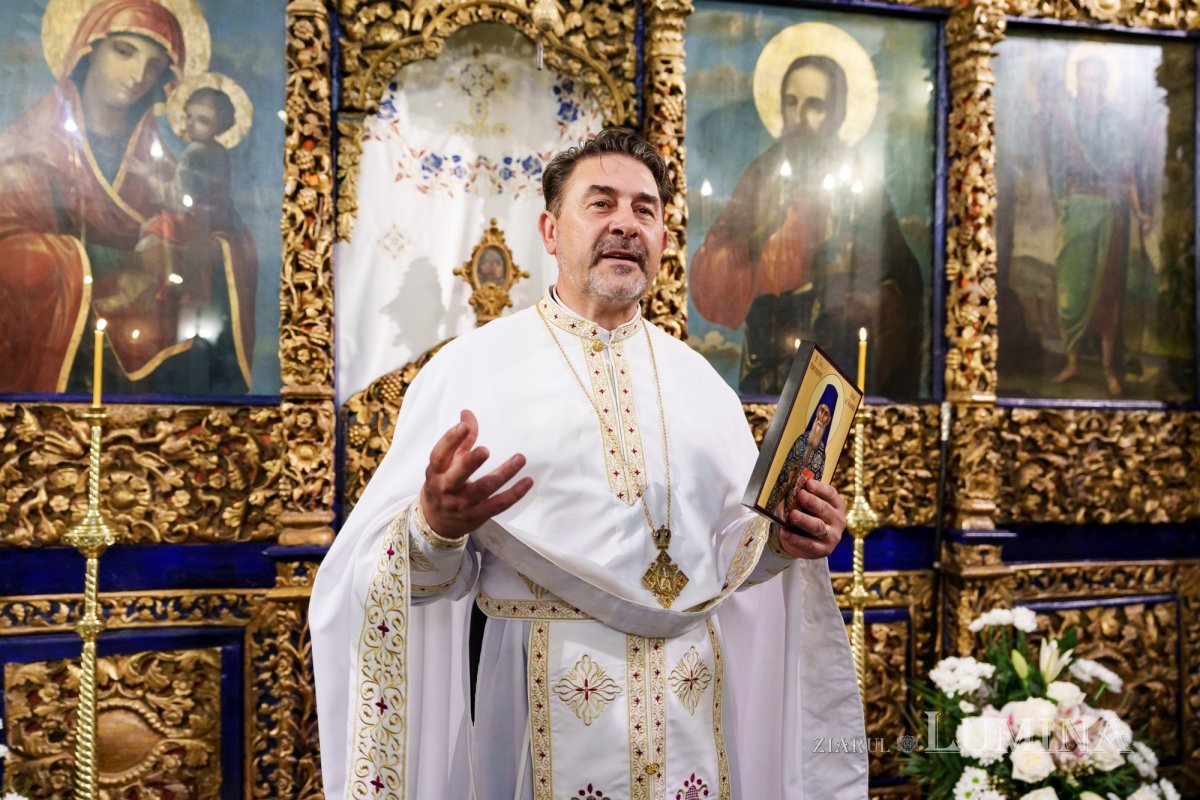 Hram și aniversare la Biserica „Sfântul Ioan”‑Piață din București 372166