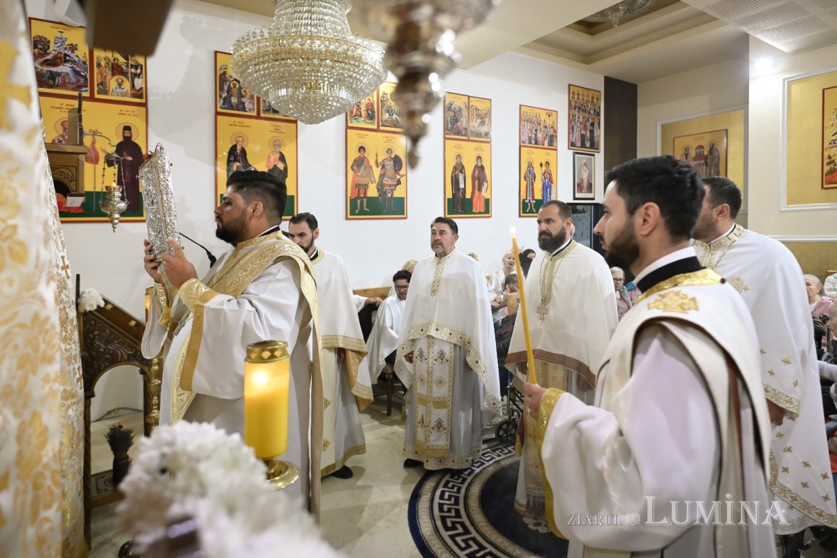 Sfântul Ierarh Alexandru, sărbătorit la Capela Așezământului Luxab din București 372347