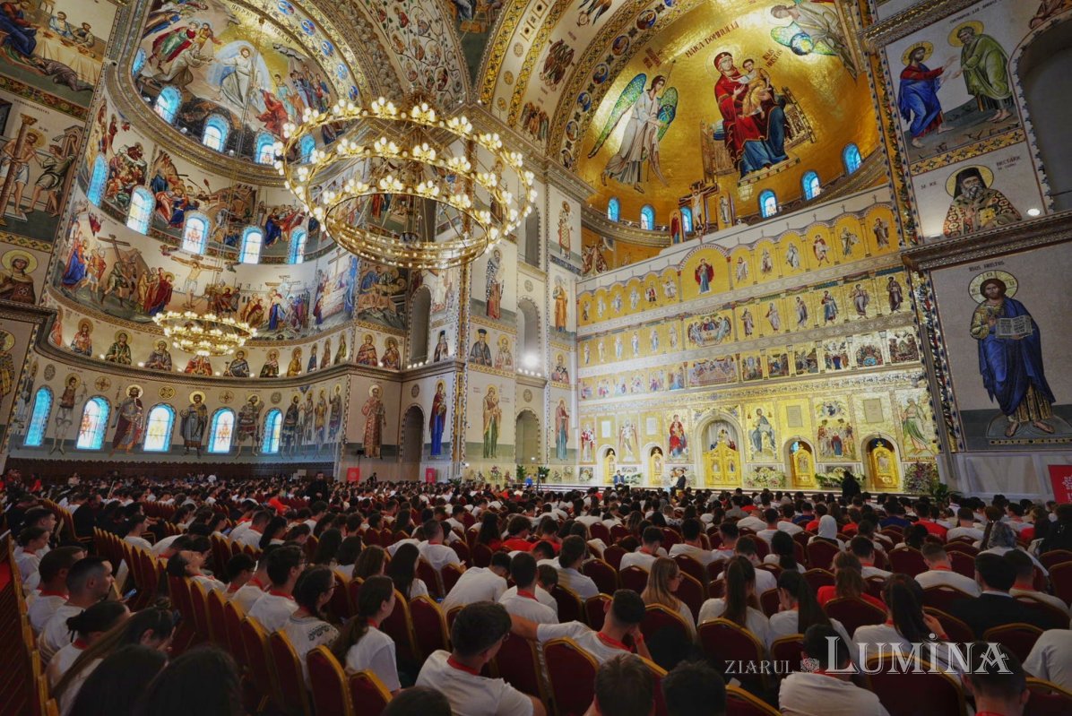 Conferință despre familia creștină la Catedrala Națională 372549