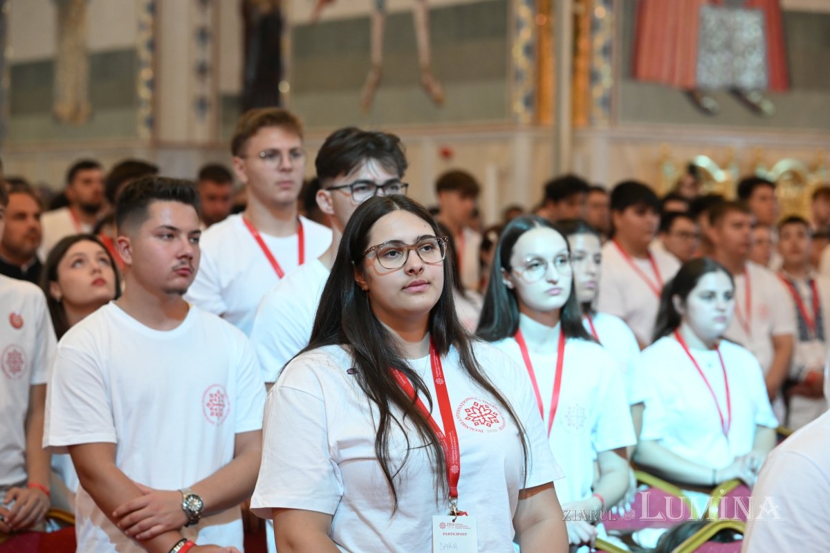 Vă primim cu bucurie în oraşul bucuriei! 372545