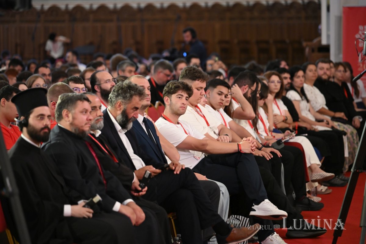 Conferință duhovnicească și „Procesiunea luminilor”, în ultima seară a ITO 2026 372671