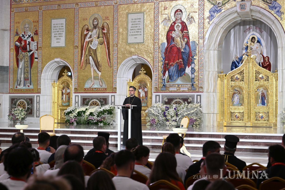 Conferință duhovnicească și „Procesiunea luminilor”, în ultima seară a ITO 2026 372673