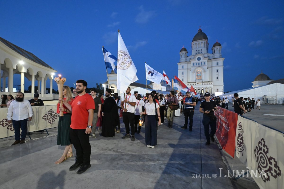 Conferință duhovnicească și „Procesiunea luminilor”, în ultima seară a ITO 2026 372674