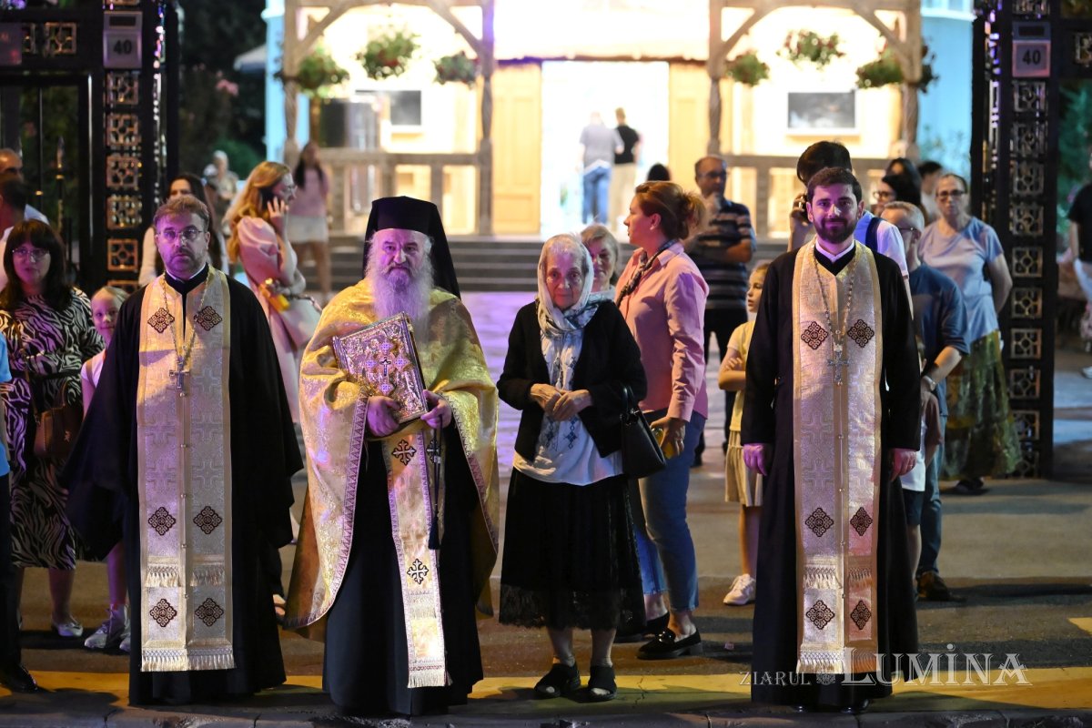 Conferință duhovnicească și „Procesiunea luminilor”, în ultima seară a ITO 2026 372679