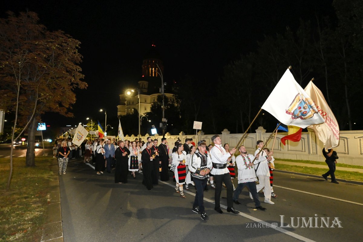 Conferință duhovnicească și „Procesiunea luminilor”, în ultima seară a ITO 2026 372692