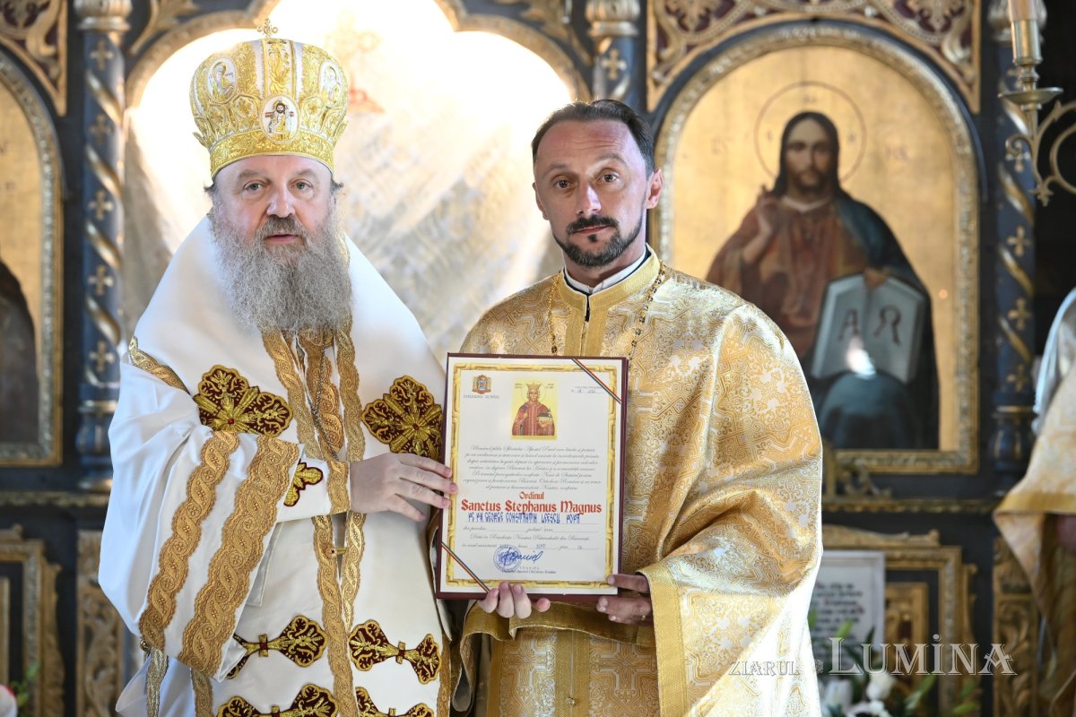 Înnoire la Parohia „Sfânta Parascheva” din localitatea Cornu de Jos 373010