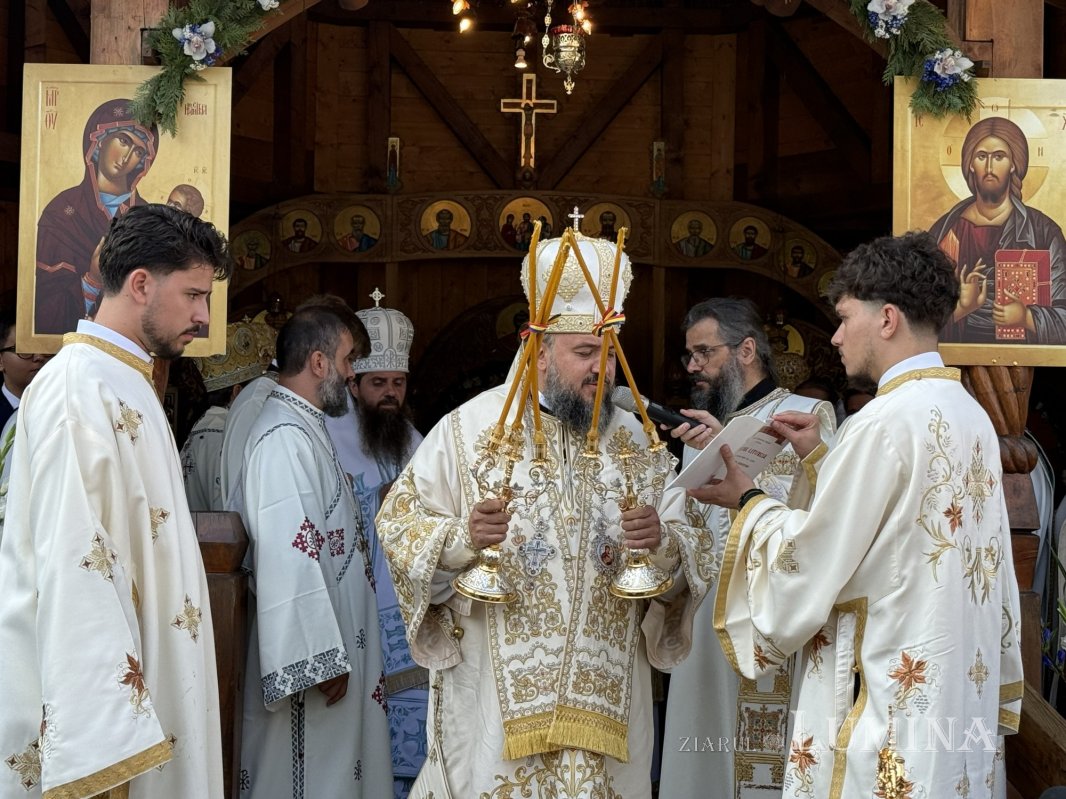 Hirotonia noului Arhiereu‑vicar al Episcopiei Ortodoxe Române a Italiei 373245
