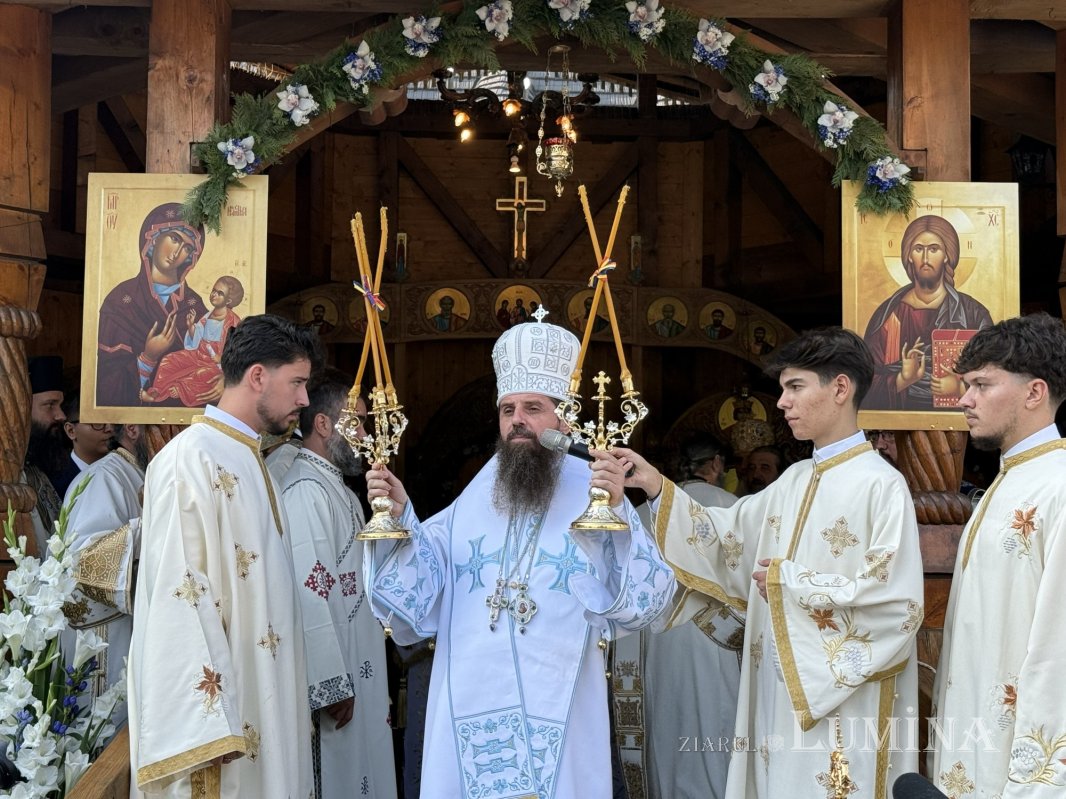 Hirotonia noului Arhiereu‑vicar al Episcopiei Ortodoxe Române a Italiei 373246