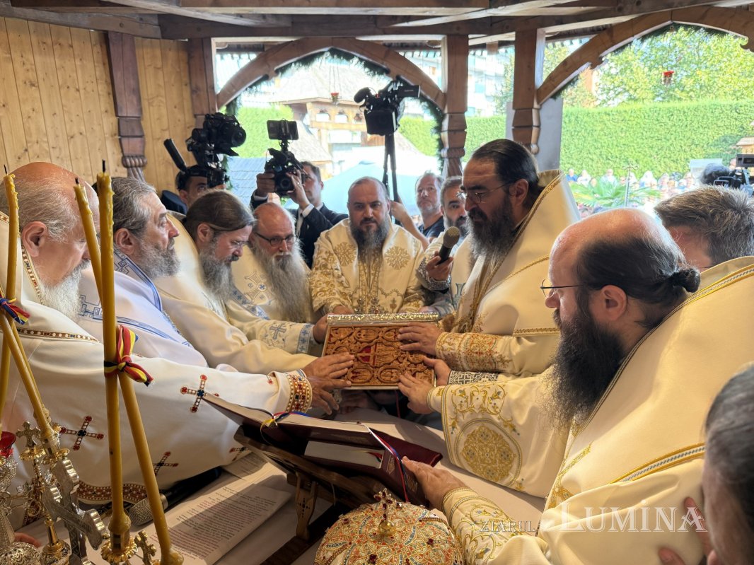 Hirotonia noului Arhiereu‑vicar al Episcopiei Ortodoxe Române a Italiei 373251