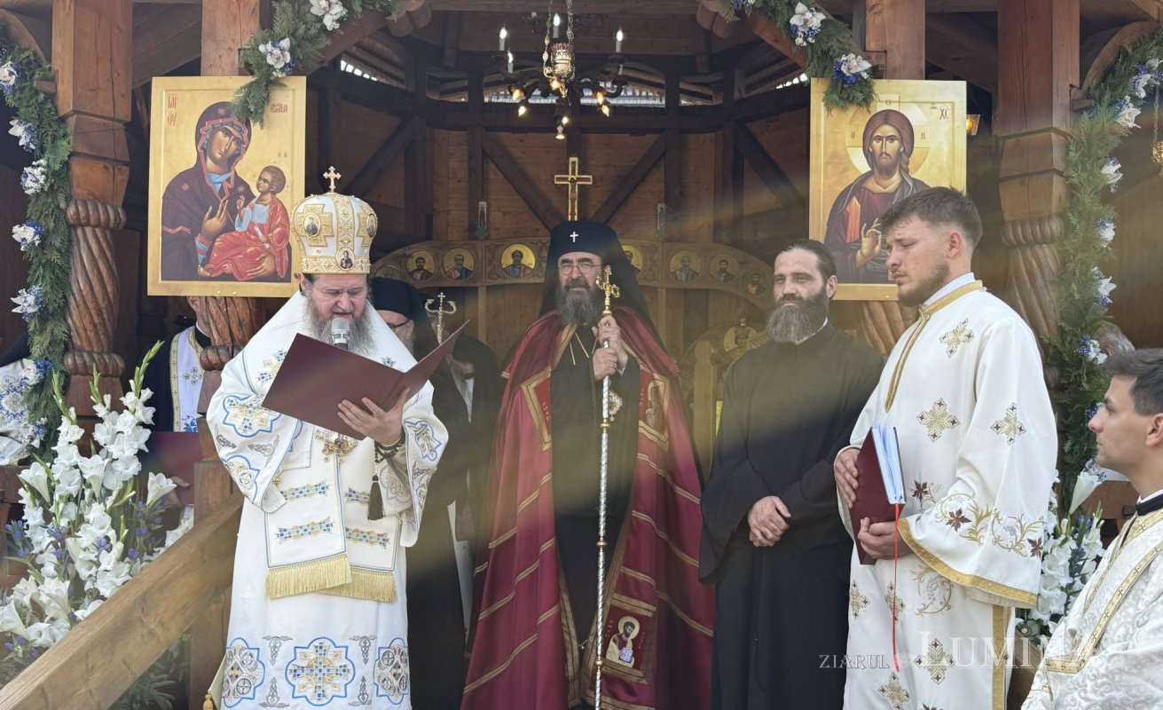 Hirotonia noului Arhiereu-vicar al Episcopiei Ortodoxe Române a Italiei 373348
