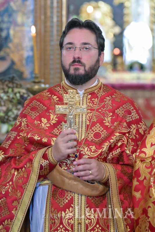 Parohia Zlătari din Capitală la ceas de sărbătoare 373328