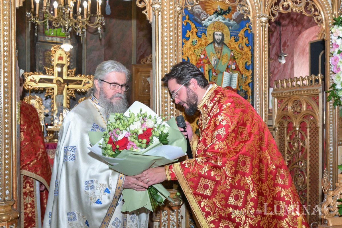 Parohia Zlătari din Capitală la ceas de sărbătoare 373333