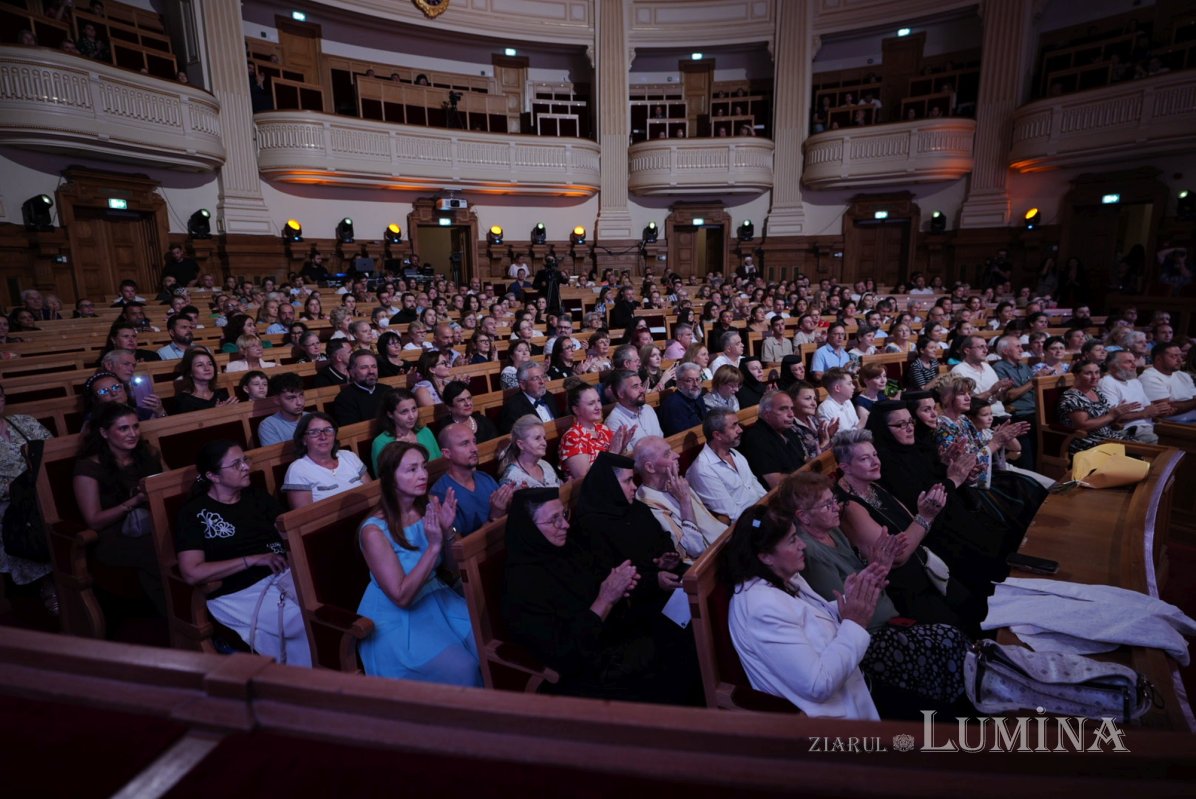 Concert caritabil la Palatul Patriarhiei din București 373588