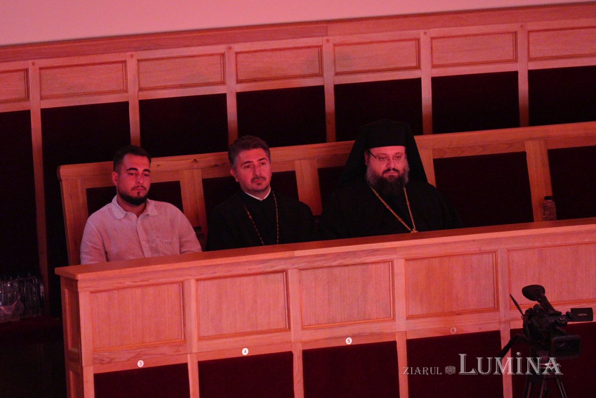 Concert caritabil la Palatul Patriarhiei din București 373589