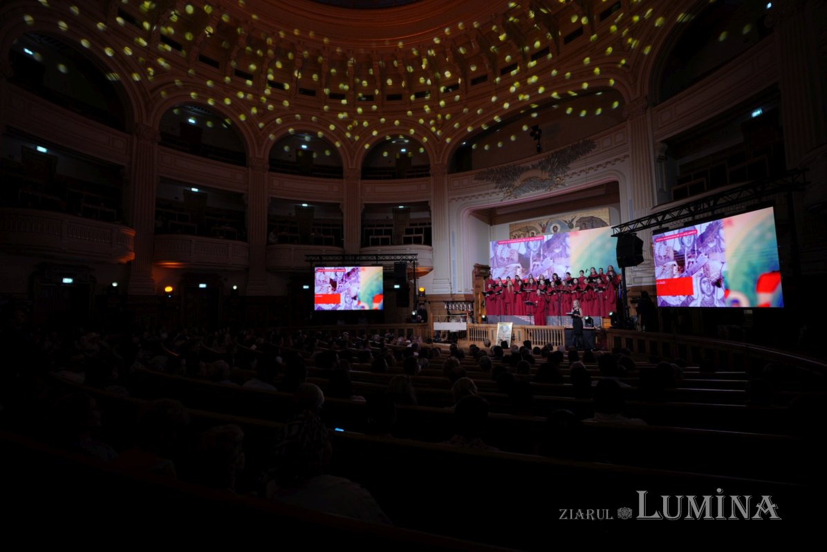 Concert caritabil la Palatul Patriarhiei din București 373596