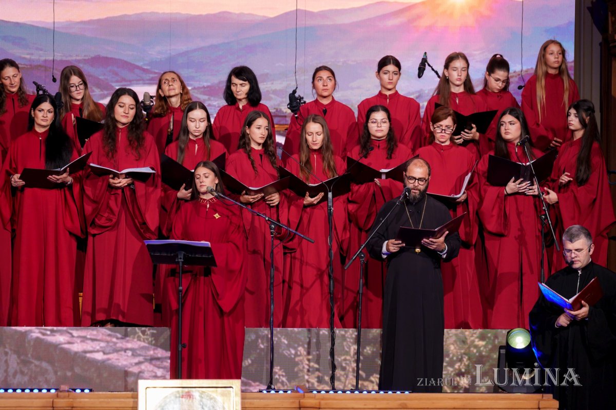 Concert caritabil la Palatul Patriarhiei din București 373641