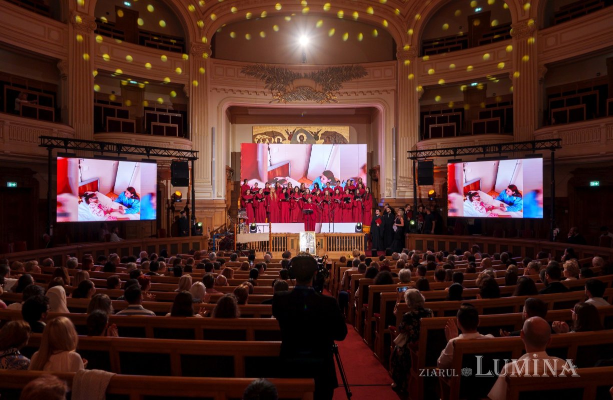 Concert caritabil la Palatul Patriarhiei din București 373643
