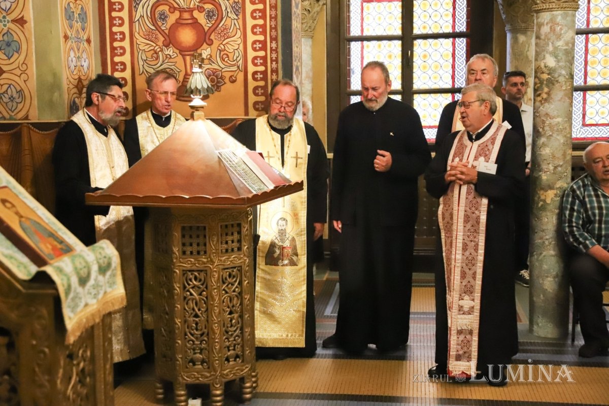 Revedere la Facultatea de Teologie Ortodoxă „Sfântul Andrei Şaguna” din Sibiu 373565