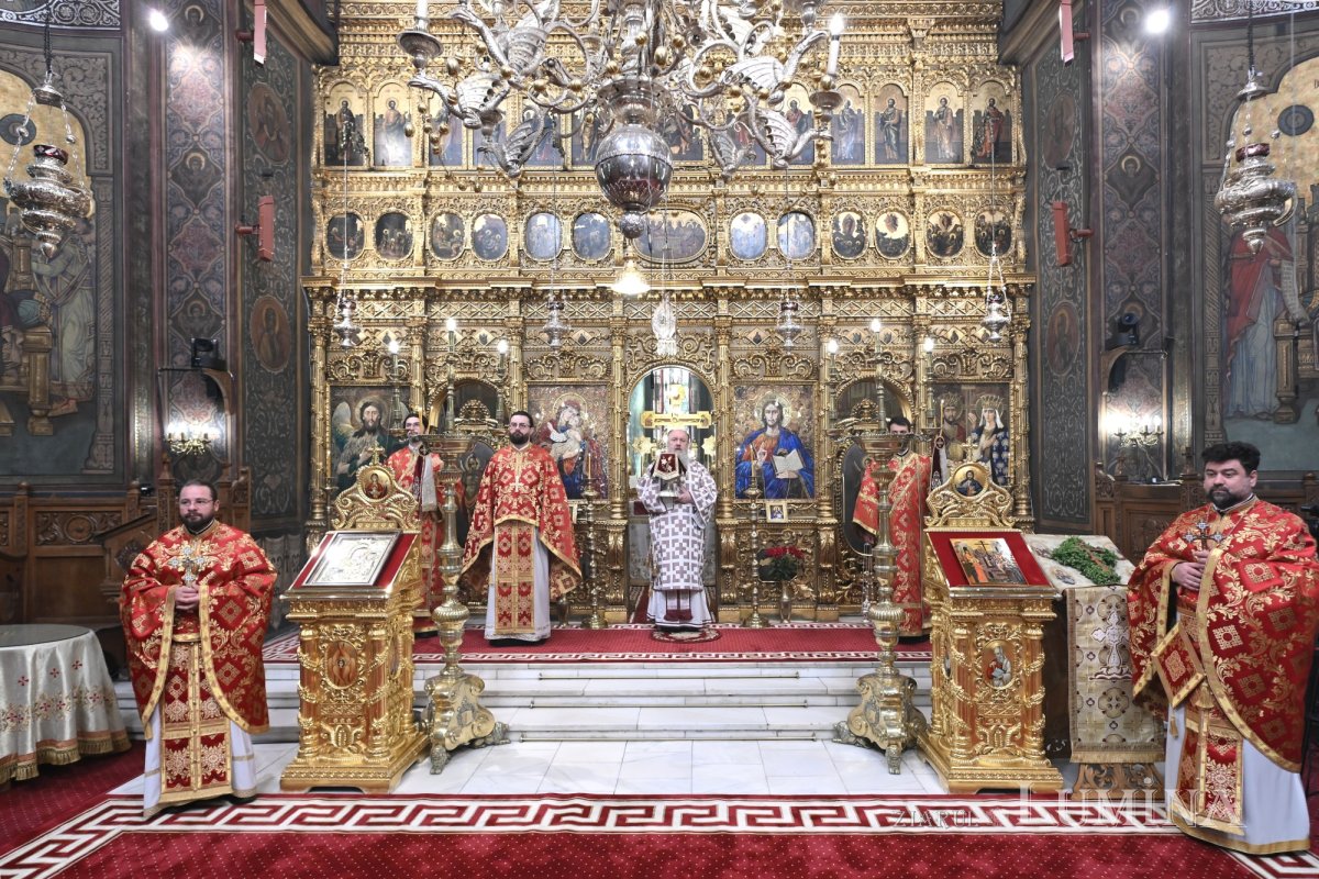Înălțarea Sfintei Cruci sărbătorită la Catedrala Patriarhală 373936