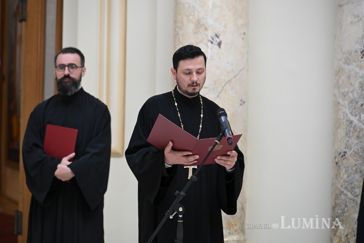 Voluntari ITO distinși la Palatul Patriarhiei 374118