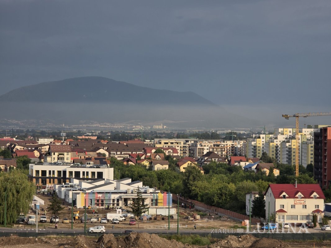 Numărul migranților români care se întorc în țară scade constant 374183