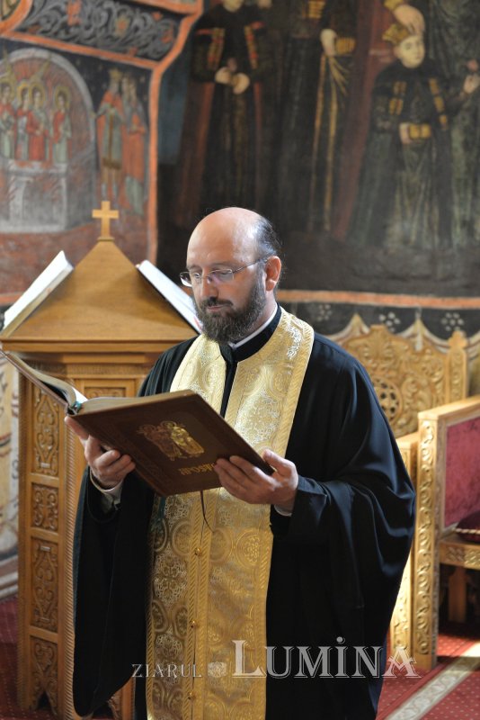 Lepădarea de sine - o înviere spirituală din mormântul narcisismului 374583