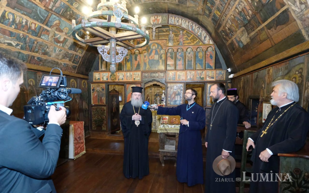 Ostenitori din administraţia bisericească la Mănăstirea „Sfânta Maria”‑Urlați 374712