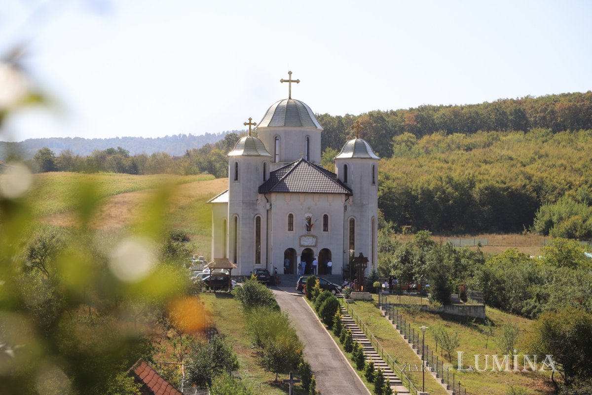 Comuniune și împărtășire cu Hristos în Parohia Zalău Ortelec 374911