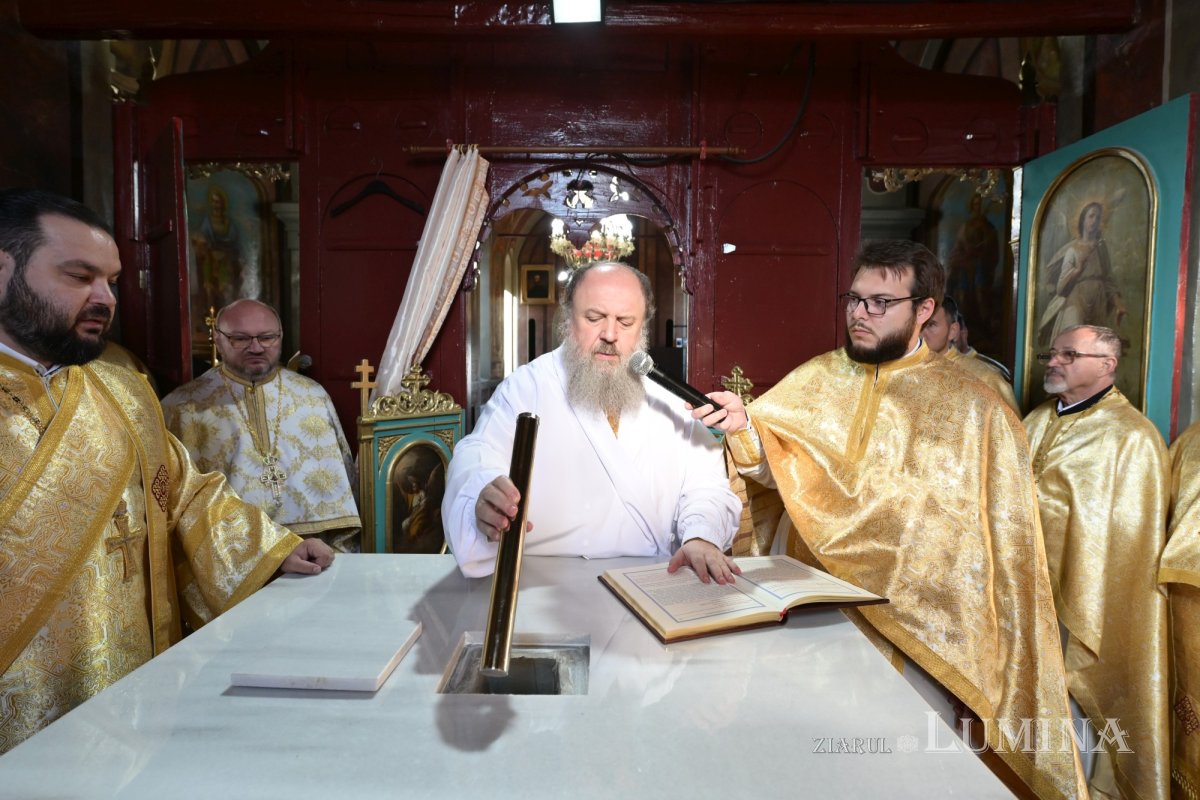 Bucurie duhovnicească într-o comunitate prahoveană 375124