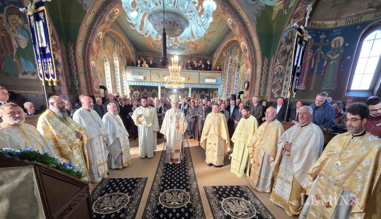 Episcopul Ioan Mihălțan, omagiat la împlinirea a 100 de ani de la naștere 375187