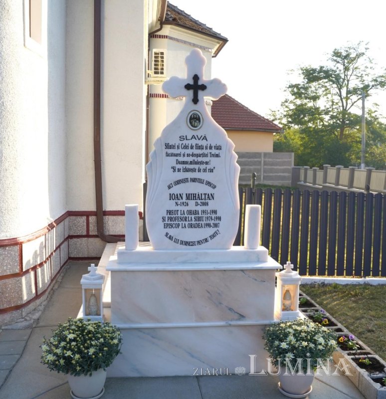 Episcopul Ioan Mihălțan, omagiat la împlinirea a 100 de ani de la naștere 375192