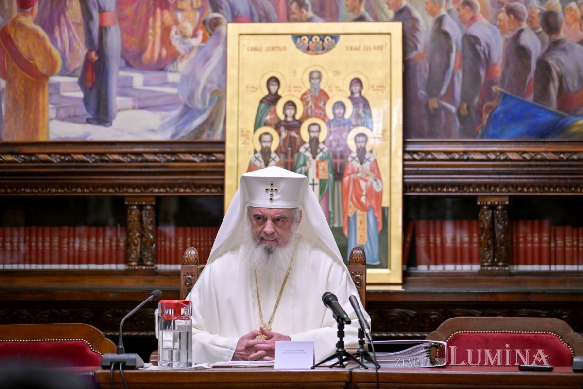Ședință de lucru a Sinodului Mitropoliei Munteniei și Dobrogei 375282