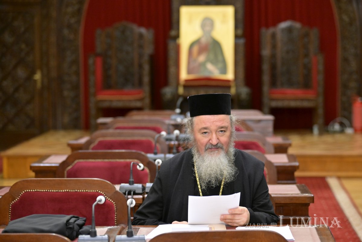 Ședință de lucru a Sinodului Mitropoliei Munteniei și Dobrogei 375291
