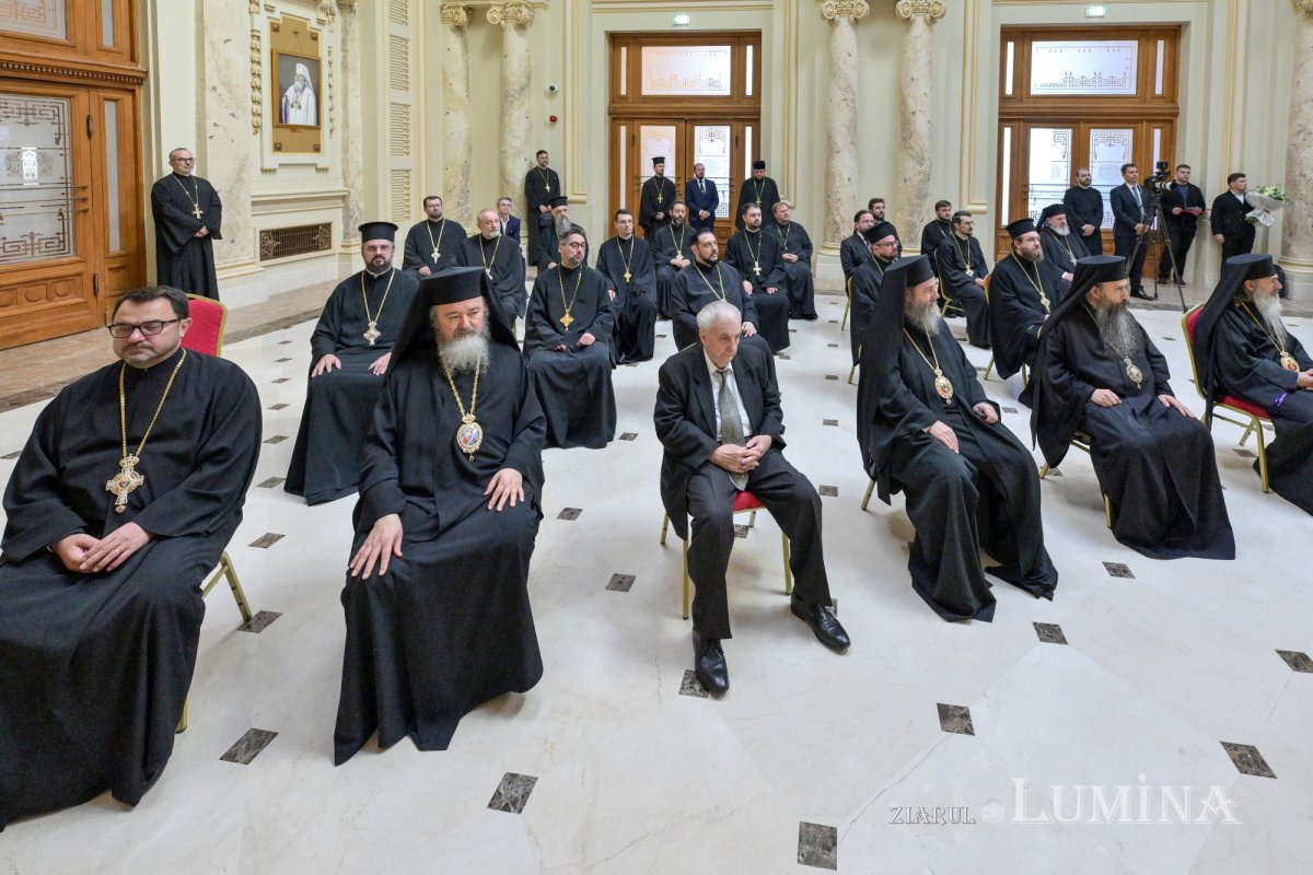 Moment festiv în Sala „Europa Christiana” a Palatului Patriarhiei 375396