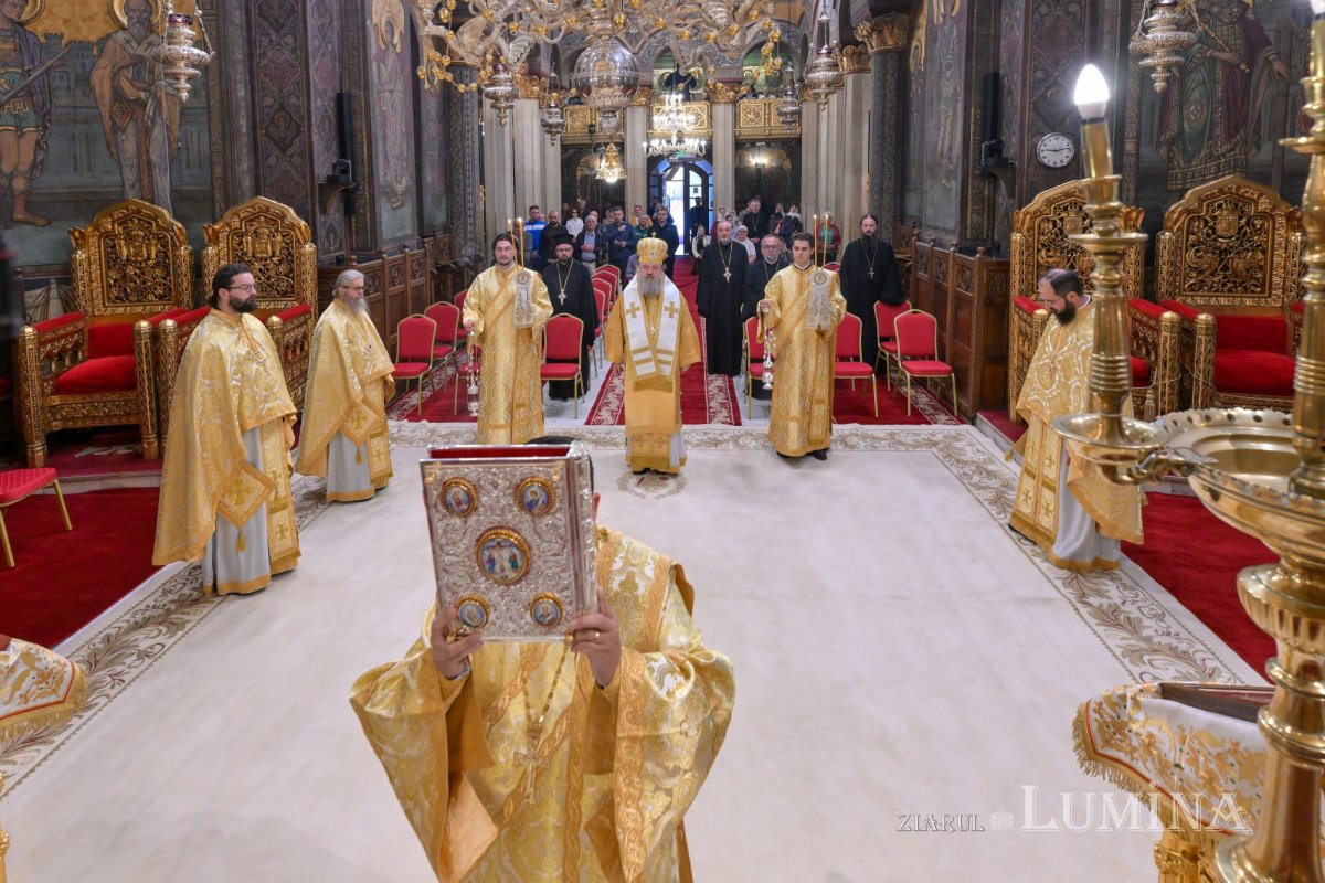 Rugăciune şi recunoştinţă la 19 ani de patriarhat ai Preafericitului Părinte Daniel 375412