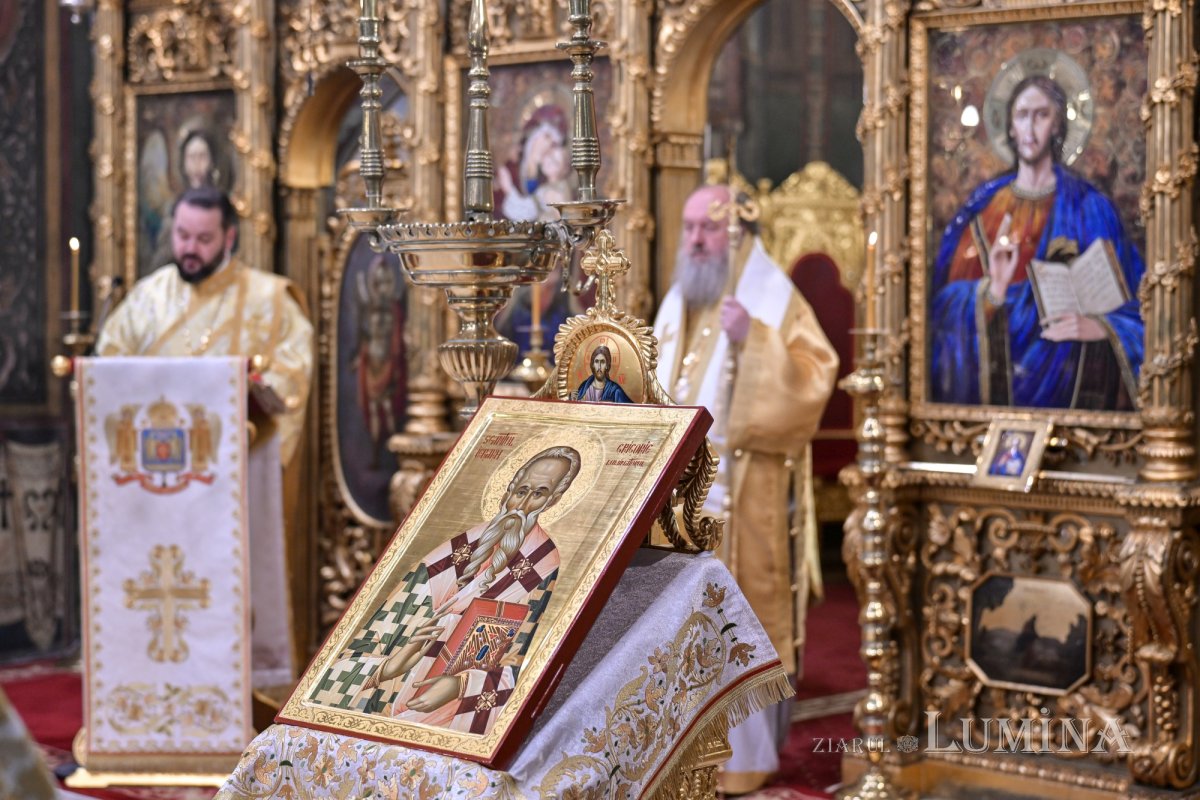 Rugăciune şi recunoştinţă la 19 ani de patriarhat ai Preafericitului Părinte Daniel 375413