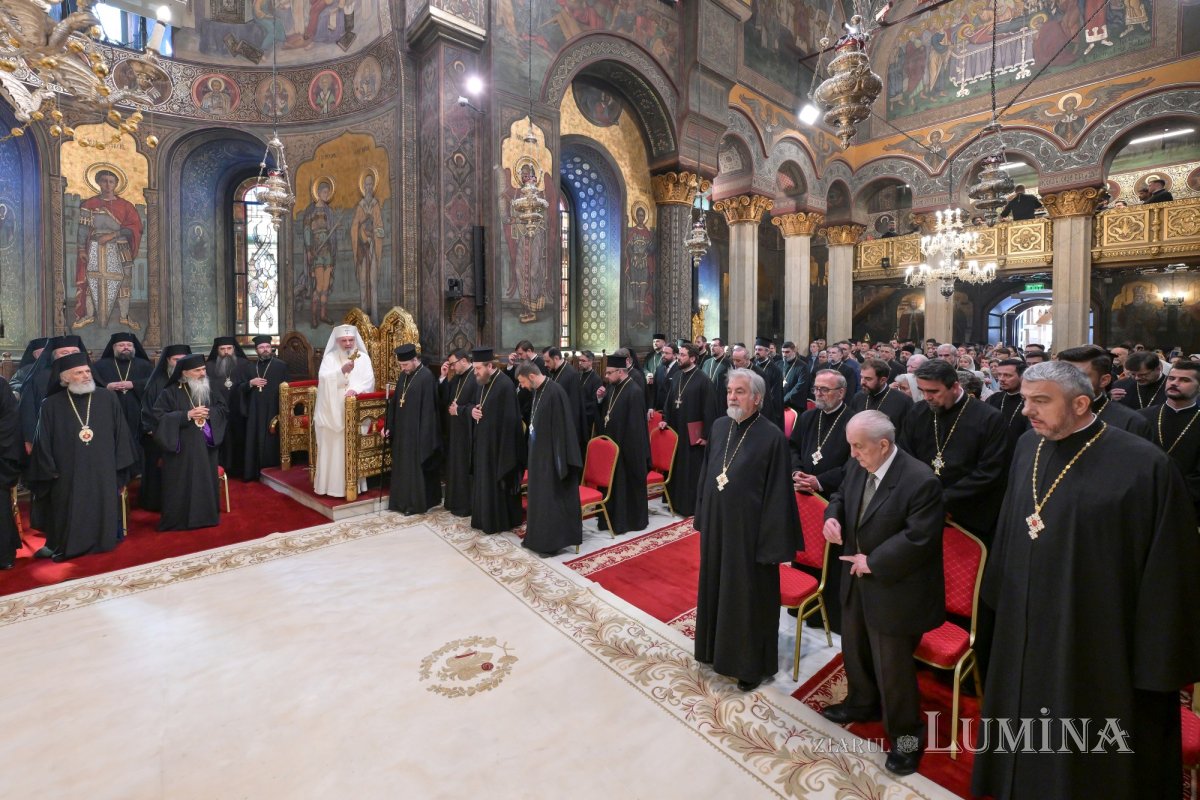 Rugăciune şi recunoştinţă la 19 ani de patriarhat ai Preafericitului Părinte Daniel 375425